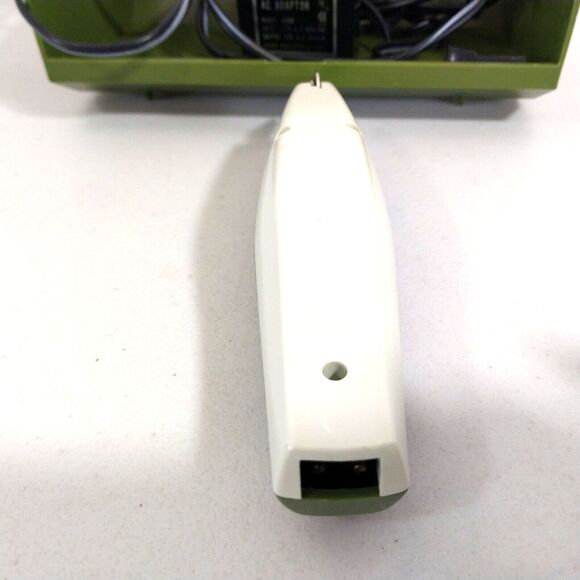 Vintage Cameo 3-Speed Electric Rotary Scissors with Guide Light Tested #A020 - Picture 4 of 9